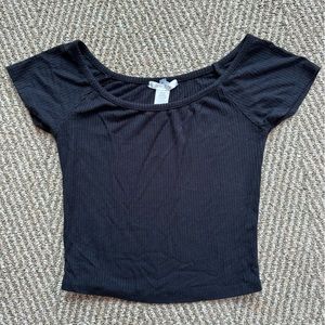 Black Crop Top with Sleeves - S